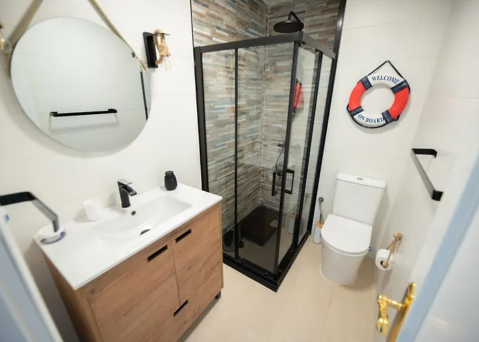 El Embarcadero * Pedreña