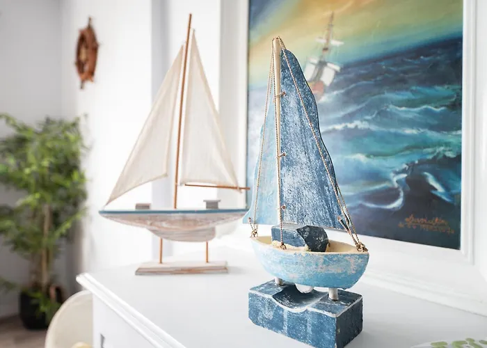 El Embarcadero * Pedreña